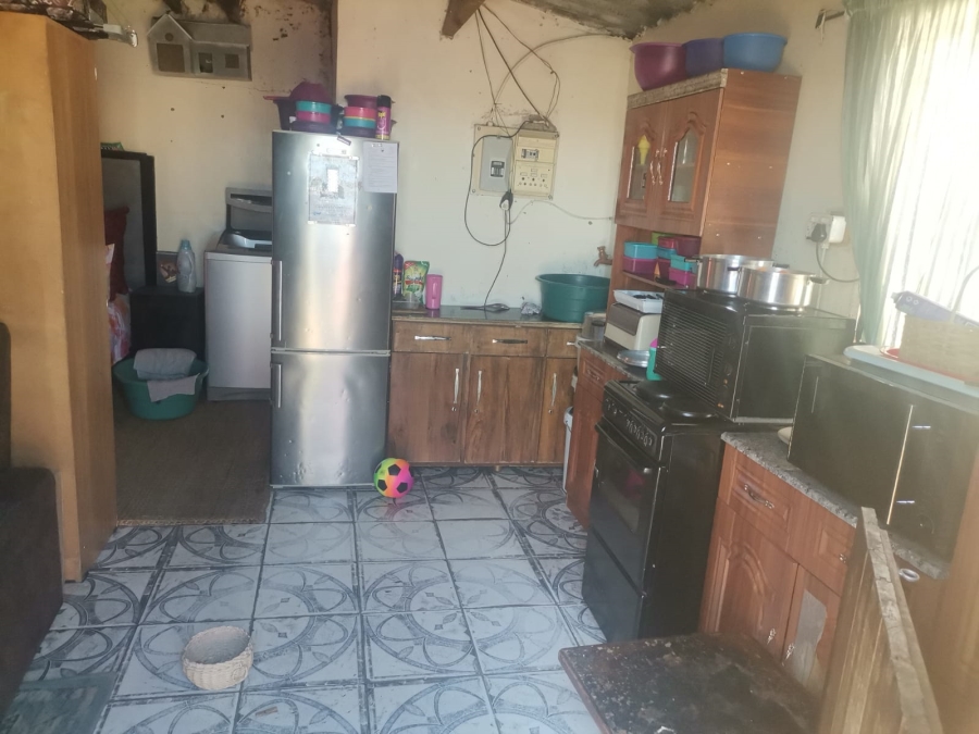 1 Bedroom Property for Sale in Kwanonqaba Western Cape